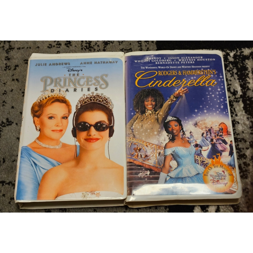Princess Diaries / Cinderella VHS Bundle